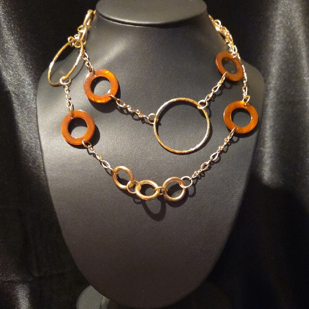 Elegant Gold and Brown Circle Link Necklace